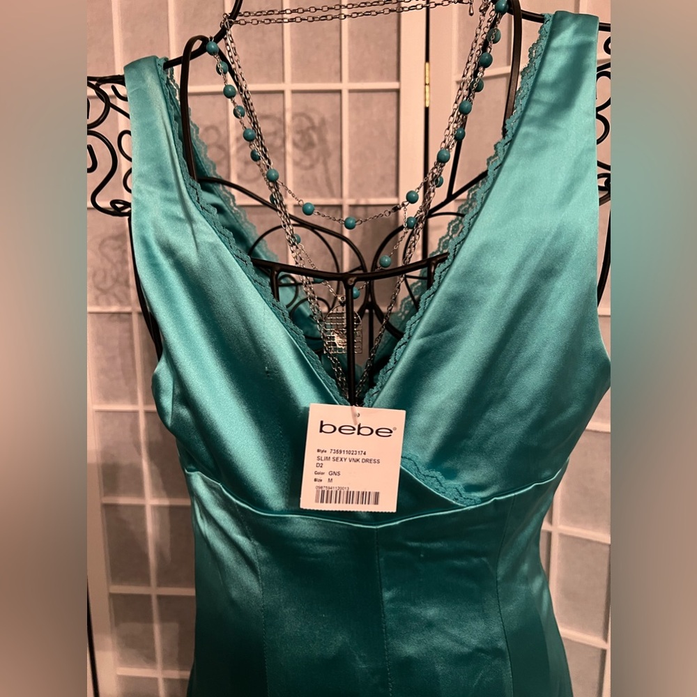 BEBE Slim Sexy V Neck Satin Midi Dress NWT - Picture 9 of 11